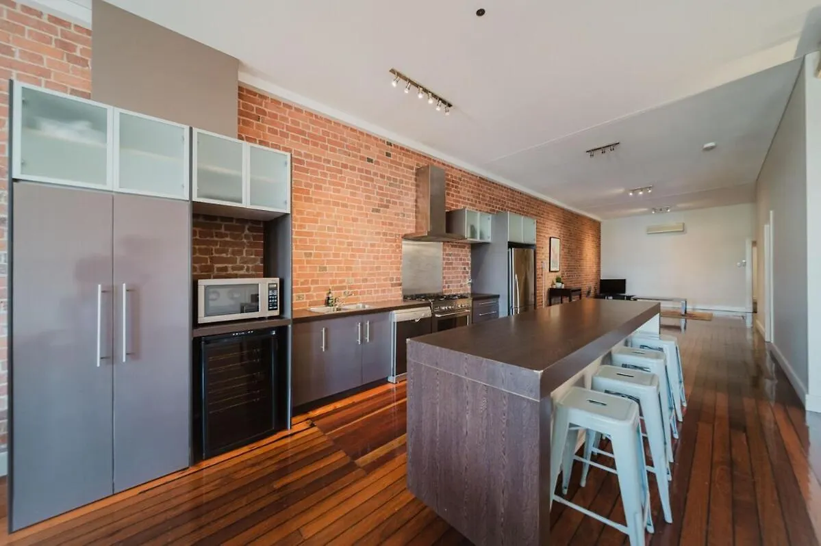 Flinders 2 Bed Unit Apartment Strand! Townsville 0*,  Australia
